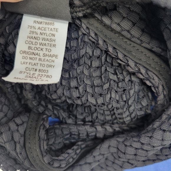 Rendezvous Black Knit Swim Coverup Size Small - Picture 6 of 6